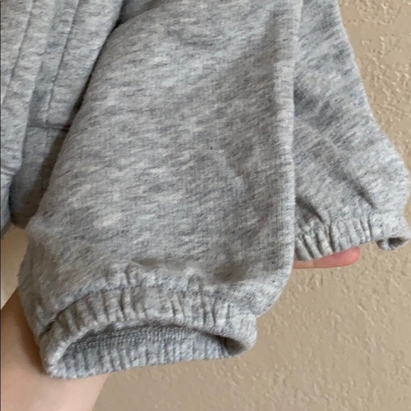 SALE Madewell • Dove Gray Joggers - Picture 4 of 15